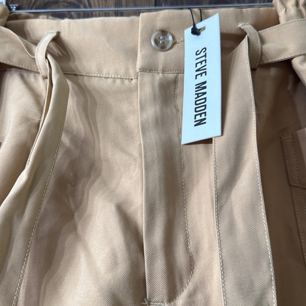 Steve Madden Paper Bag Utility Shorts - Picture 2 of 6